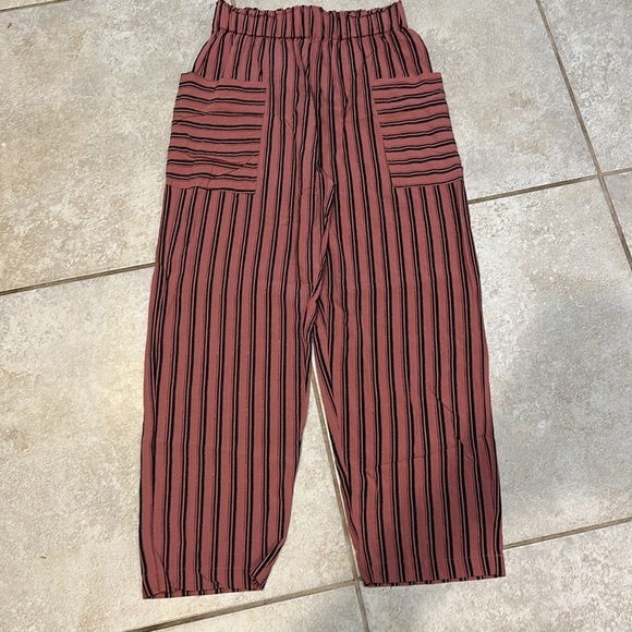 Urban Outfitters Cottage Striped Pull On Pants S Pockets - Picture 2 of 7